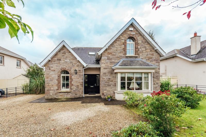 KILDARE PROPERTY WATCH: Five-bed Suncroft home in quiet country setting