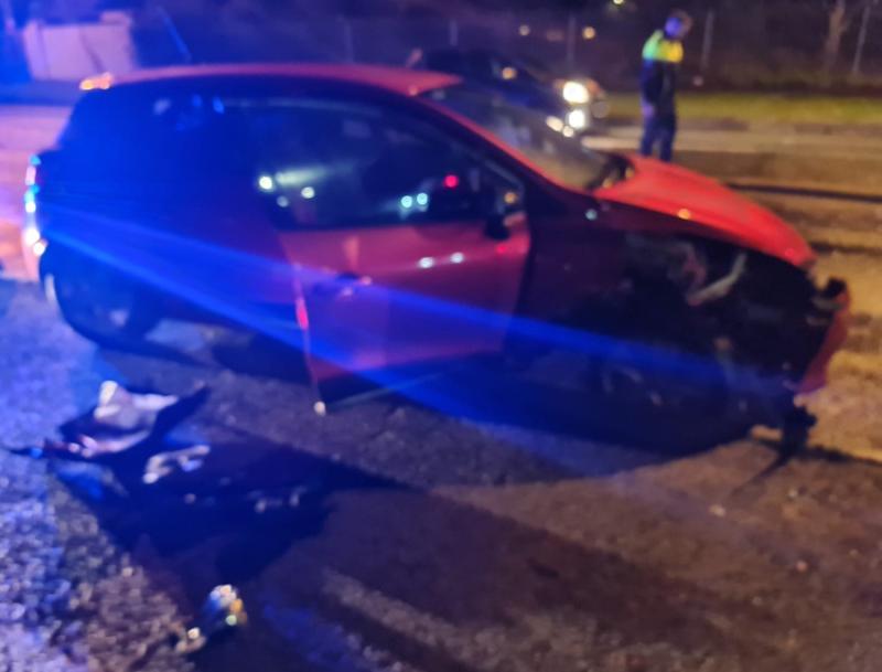 DAMAGES: Kildare gardaí charge motorist with dangerous driving following collision with traffic lights