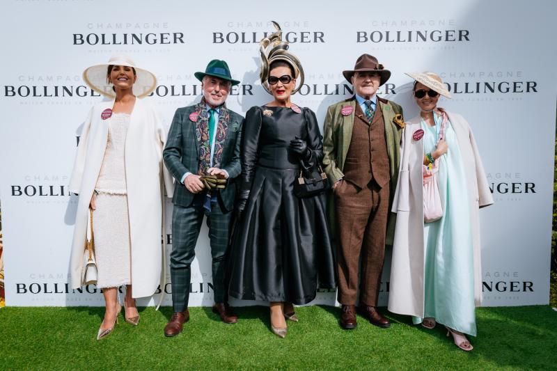 Crowd on Day 2 of Punchestown was over 21,000 as Best Dressed stepped out in style 