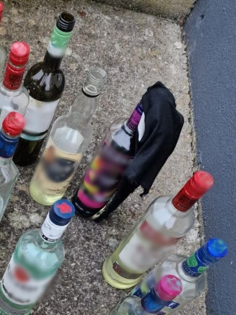 BREAKING:  Four men due in Kildare court charged in relation to seizure of 19 petrol bombs in car 