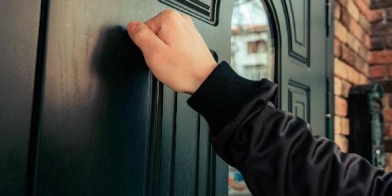 'Never put yourself at risk' - Garda&iacute; warn Kildare households about bogus callers 