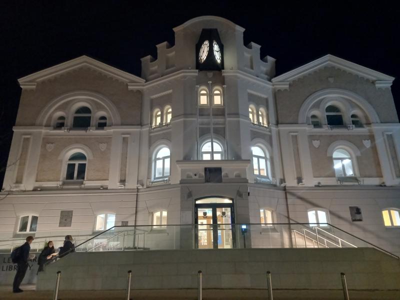 Nearly 90,000 visitors come to the new Naas library