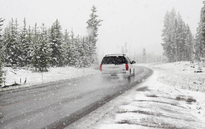 An Garda S&iacute;och&aacute;na repeats appeal to drivers to Slow Down during the current significant cold weather