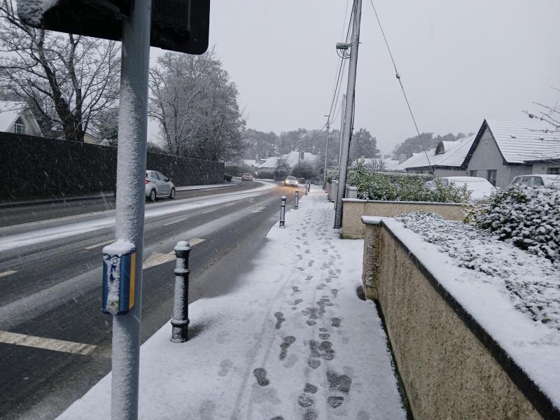 KILDARE: Let local people salt the roads in winter, say councillors