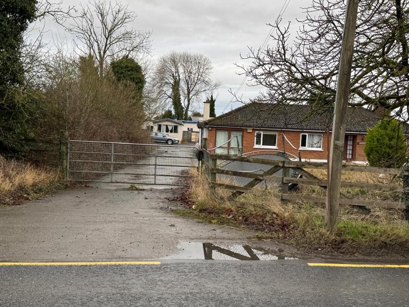 BREAKING: Warning  issued to owner by council after mobile homes arrive on site near Kildare house