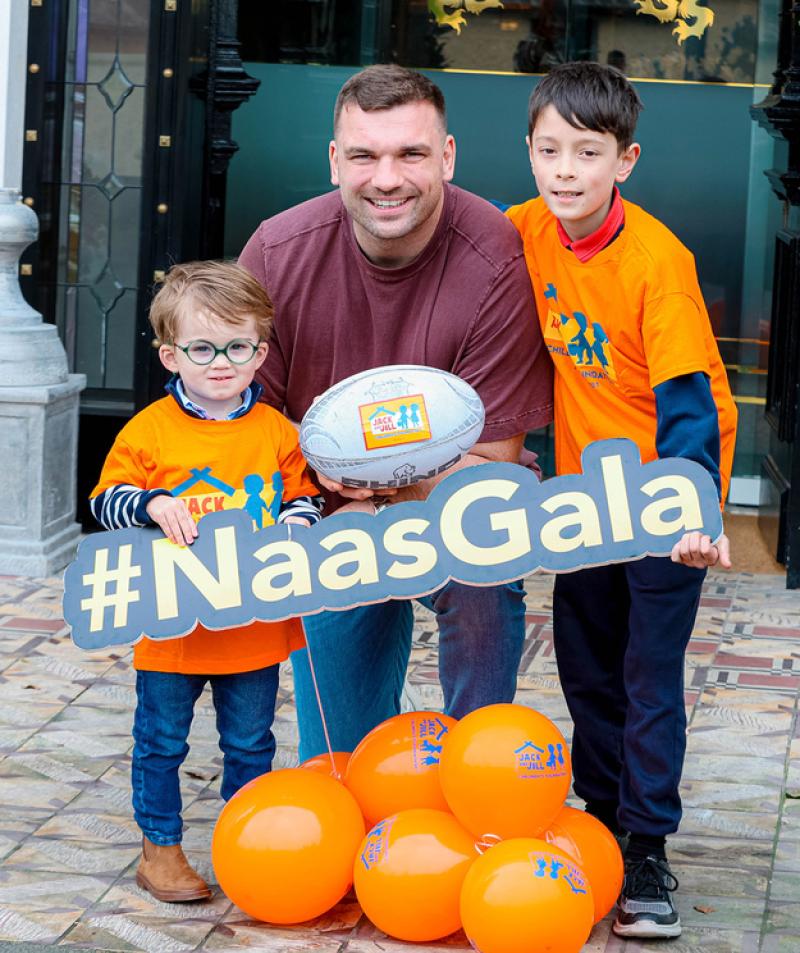 Irish rugby star Tadhg Beirne shows his support for Kildare Gala Ball 