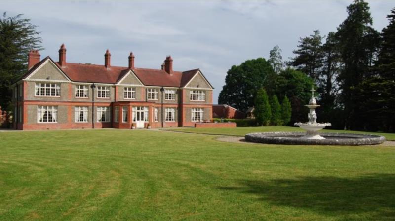 Curragh Grange House on the Green Road in Kildare 