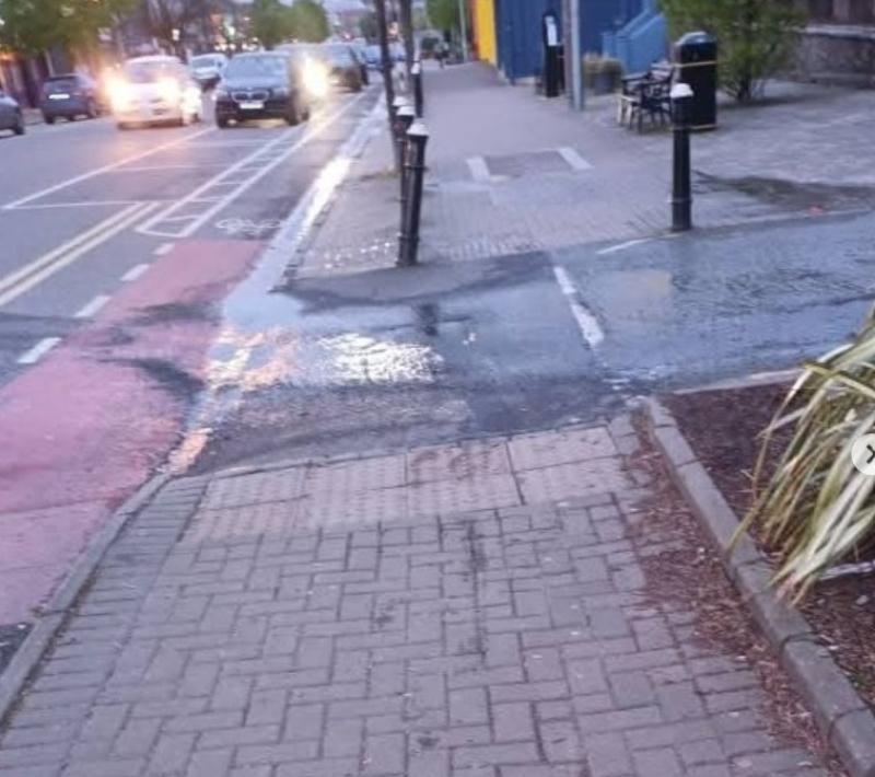 Visible water issue outside of town hall in Kildare reported to Uisce Éireann 