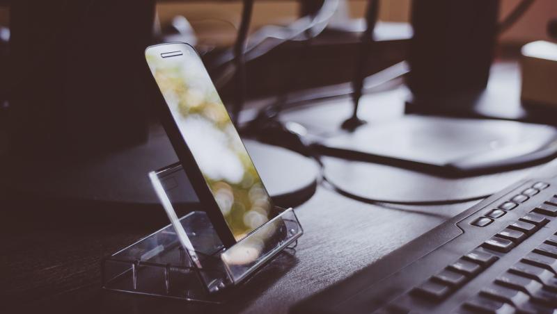 €4,000 worth of smartphones stolen following break-in at store located in a Kildare town