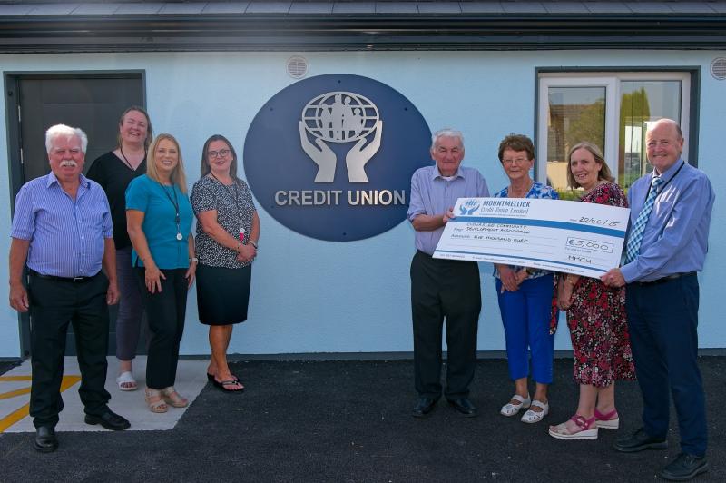 Credit union which serves part of Kildare makes cheque donation 
