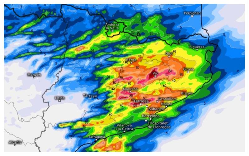 Irish holidaymakers hit with Status Red flood warning in popular holiday destination