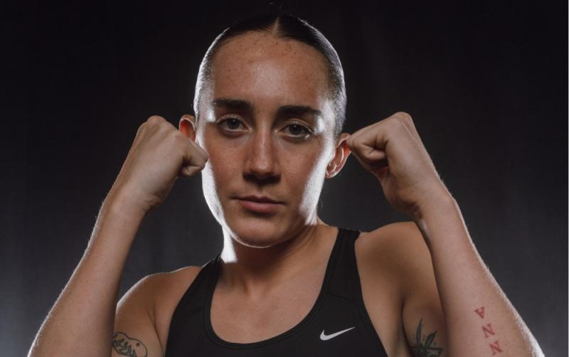 Kildare's Kelsey Leonard kicks off pro career with debut TKO win in Belfast