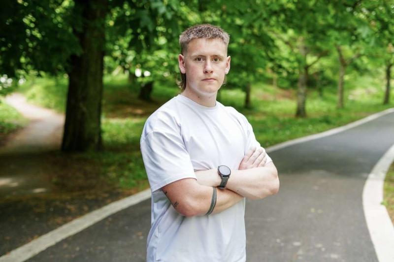 Man running 32 marathons to passed through Kildare