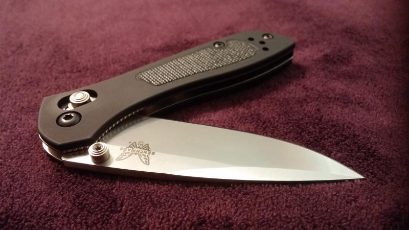 Man arrested following knifepoint robbery of Kildare shop