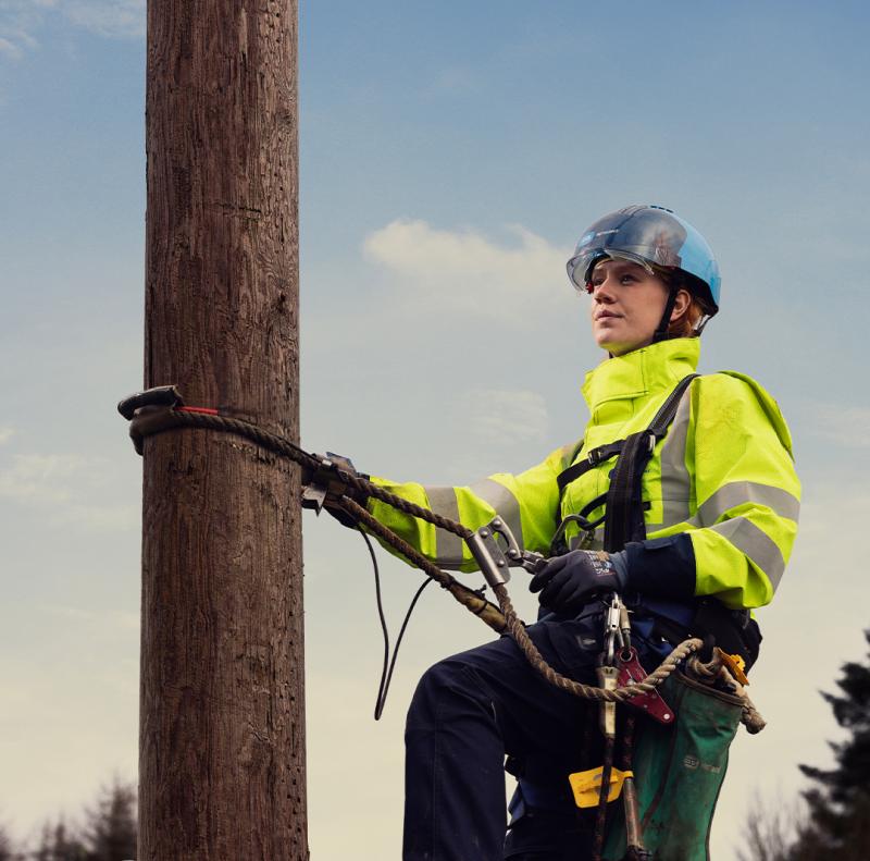 LATEST: ESB Networks is recruiting Kildare electricians 