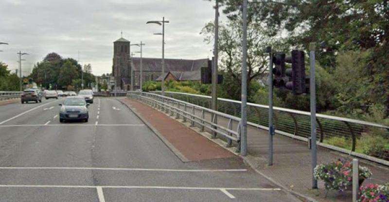 Kildare bridge boardwalks users ‘could end up losing a tooth’
