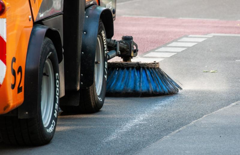 Street cleaning works in one Kildare Municipal District cannot expand due to budget constraints