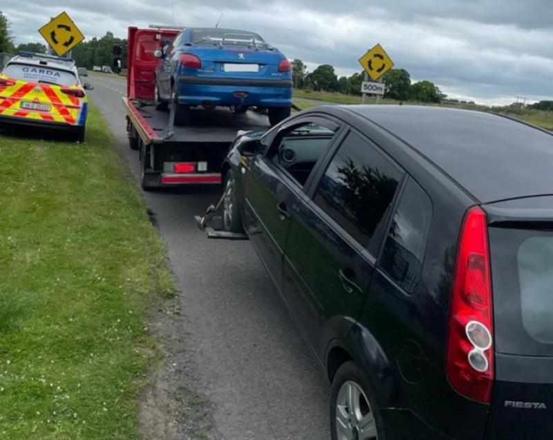 Total of six vehicles seized at two separate Kildare gardaí checkpoints 