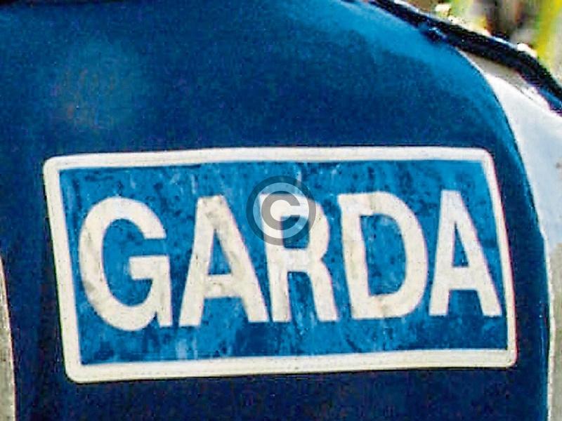 €30k worth of mobile phones taken from a shop in Newbridge