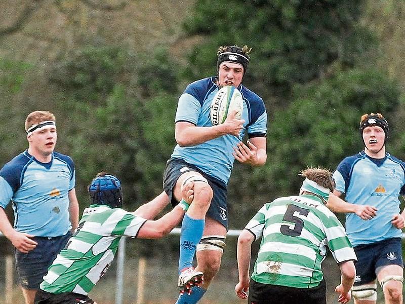 Large crowd expected at Kildare venue this afternoon for top of table clash between MU Barnhall and Greystones