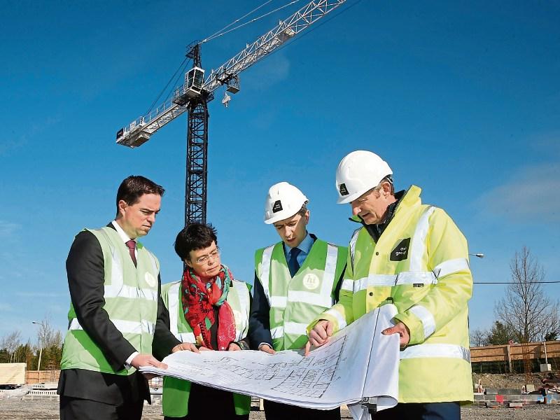 Minister visits site of&nbsp;&euro;11m Primary Health Care centre for Athy