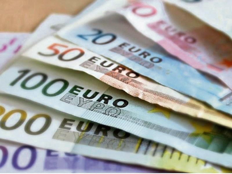 2019 news review: Lucky chicken roll lands Kildare man €100,000