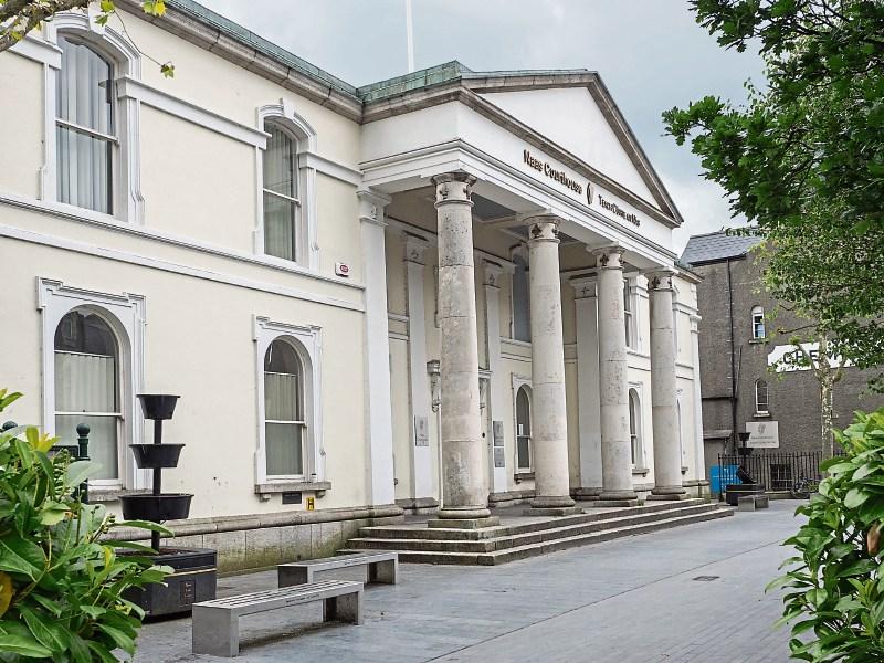 Flick knife, knuckle duster to be destroyed, Naas District Court orders