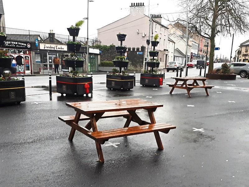 Short stay car park space for Poplar Square in Naas