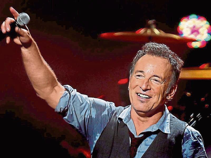 Springsteen invited to visit 'all six pubs' in ancestral Kildare home town
