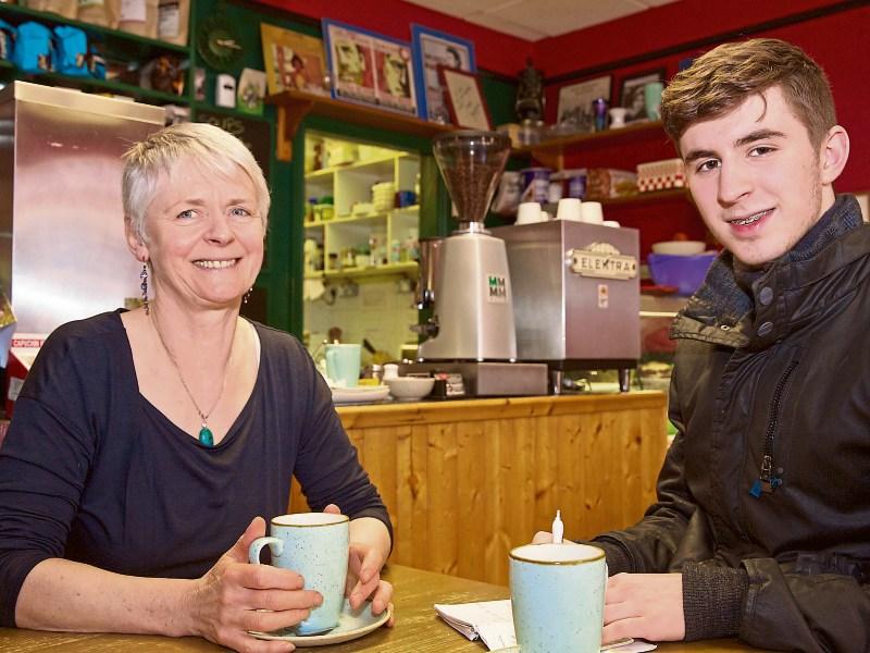 Can you get served as Gaeilge in Nás na Ríogh?