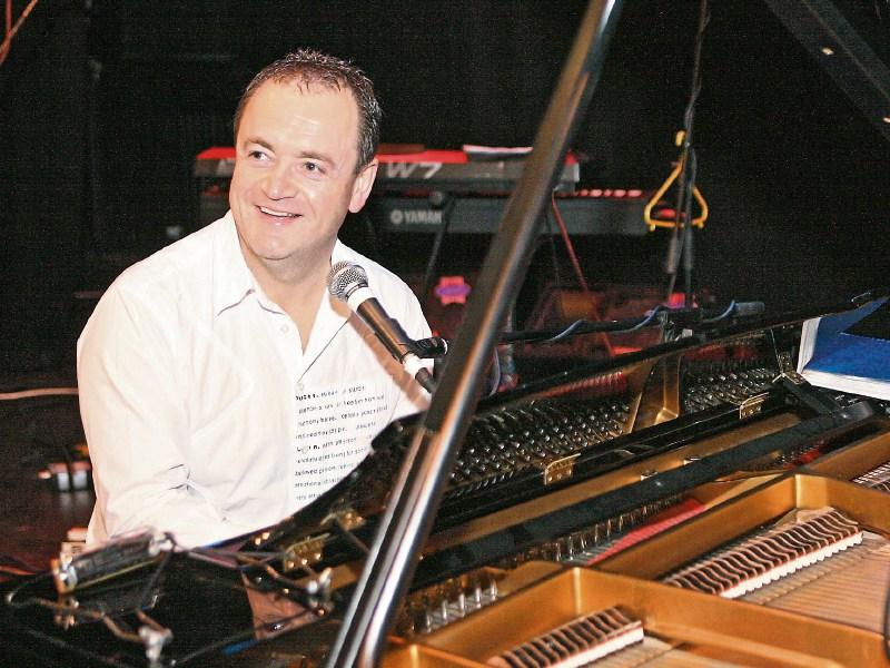 Piano Man John Forde to play at Naas' Dara Cinema in aid of Food Bank