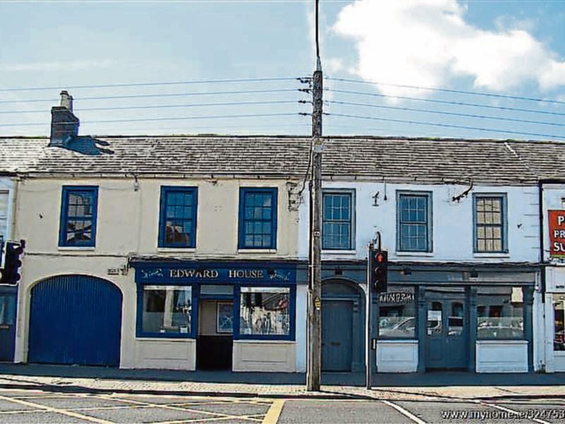 Facade to be kept for credit union in Newbridge