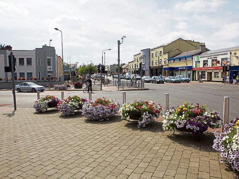 Man in 60s robbed in Newbridge on way home from pub