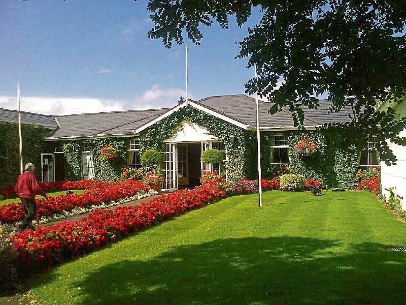 Hotel in Newbridge, County Kildare, seeking planning permission for over 30 new rooms