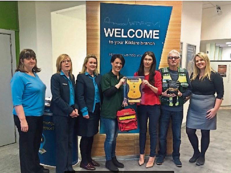 Bank of Ireland donates defibrillator to Kildare Town
