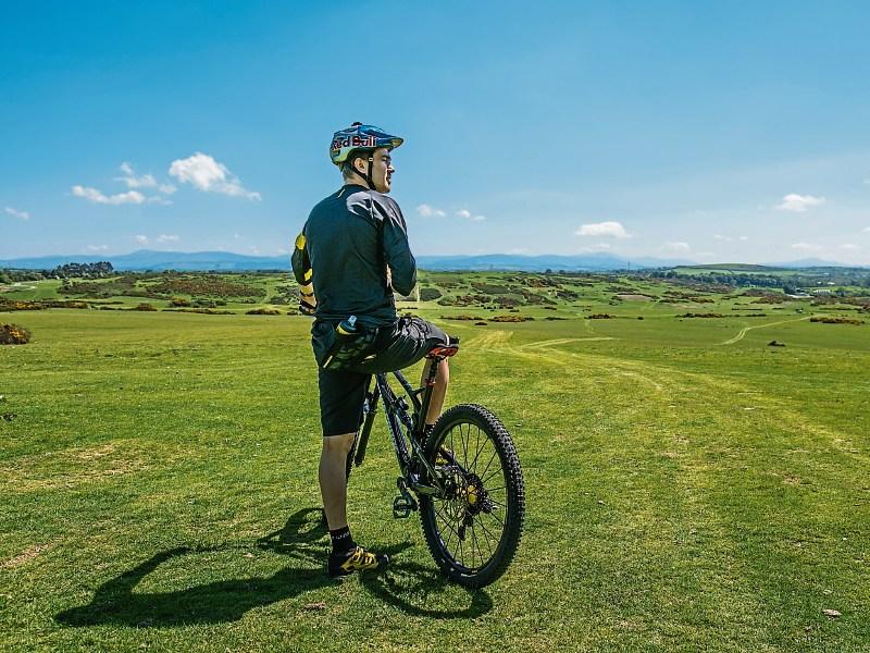 Famous mountainbiker Matti Lehikoinen visits Kildare's&nbsp;Curragh plains