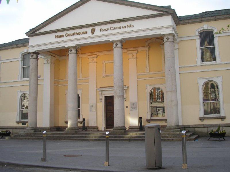 Kildare men charged with threatening gardai in Derrinturn