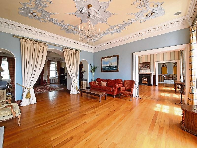 Stunning 300-year-old Kildare Palladian mansion on sale for &euro;1.5 million