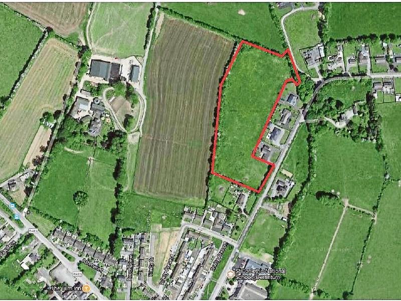 Prime development land in Derrinturn