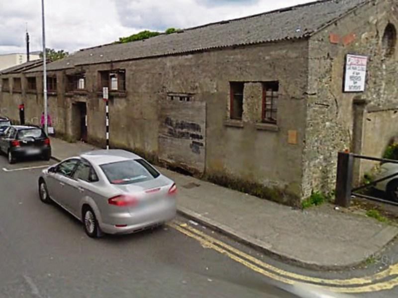 Council members want meeting with Newbridge's &Oacute; Modhr&aacute;in Hall trustees