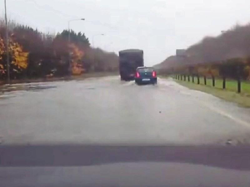 Dramatic video of flooded M4 motorway near Maynooth