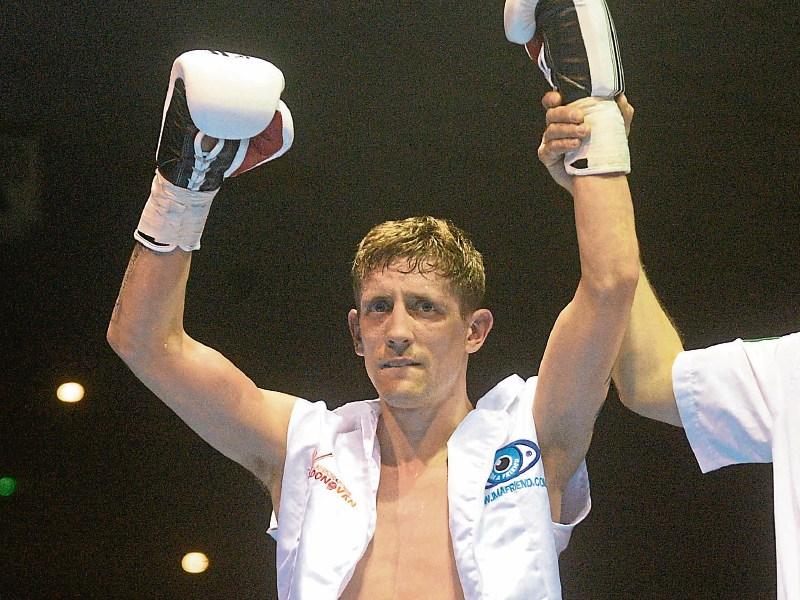 Eric Donovan  defends BUI Celtic featherweight title