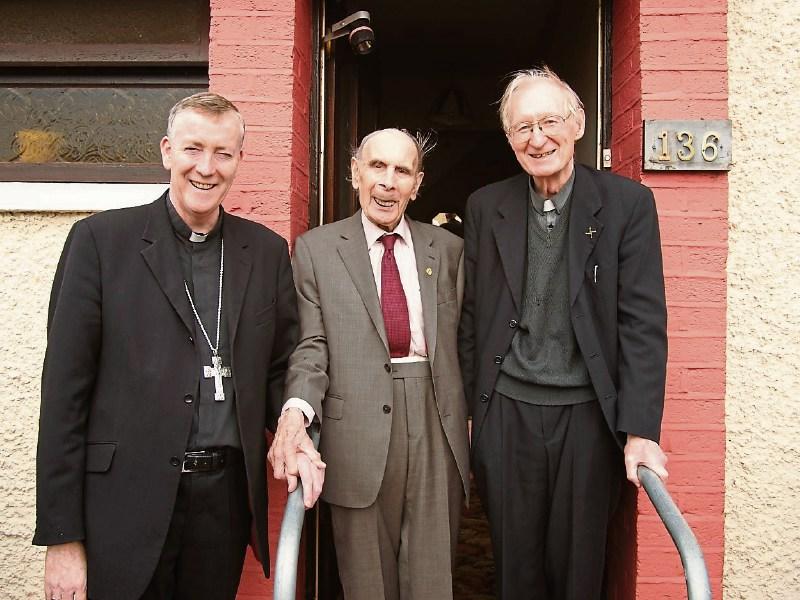 Former shopkeeper, turf man and milk man, 102 year old Edin Ward, dies