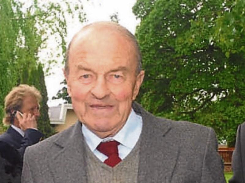 Tributes paid to TP Burns