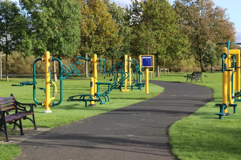 Concern at status of pedestrian link between Liffey Linear Park in Newbridge and new residential area 