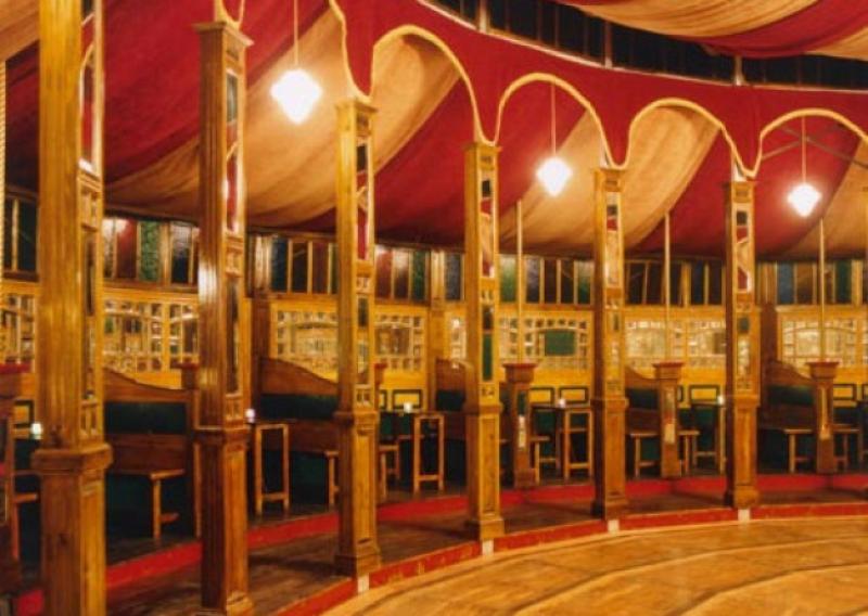 A spiegeltent.