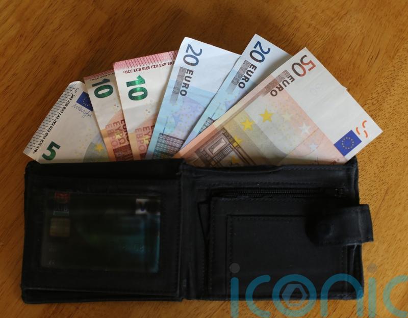 Government cannot fully compensate everyone for high energy prices – watchdog