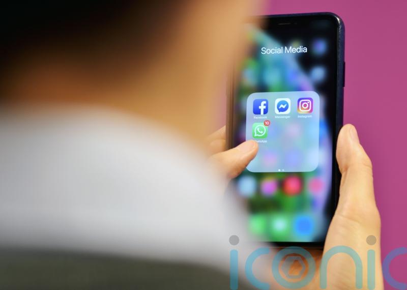 WhatsApp comes back online after service outage