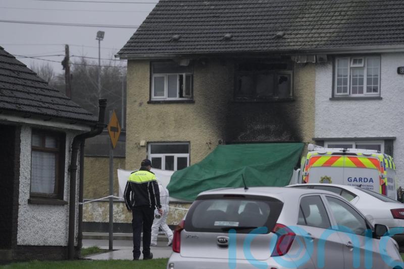 Searches carried out in Kildare and Offaly as part of investigation into fatal Edenderry arson attack