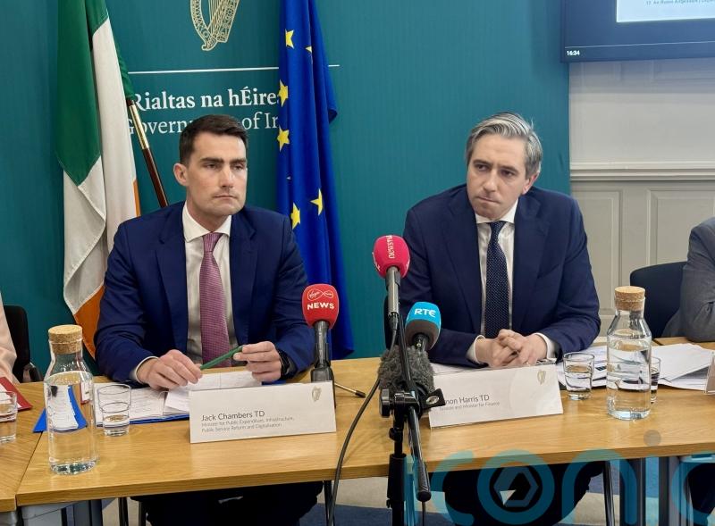 Increase in tax receipts as Tanasite warns of global economic uncertainty